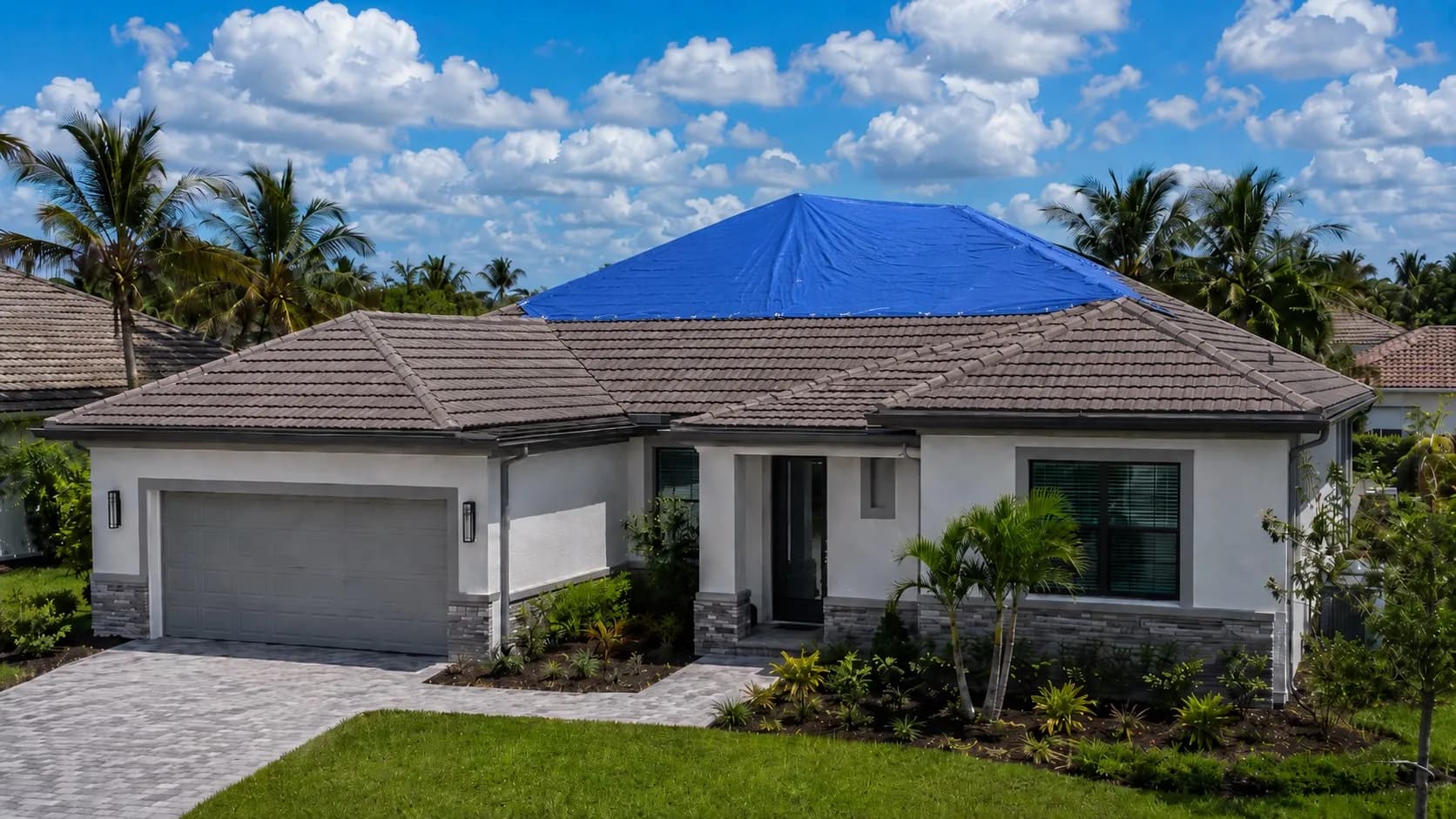 Emergency Roof Tarping on the Treasure Coast